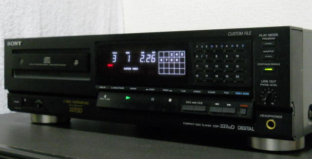 SONY CDプレーヤー CDP-337ESD DACは人気の TDA1541 その他 オーディオ