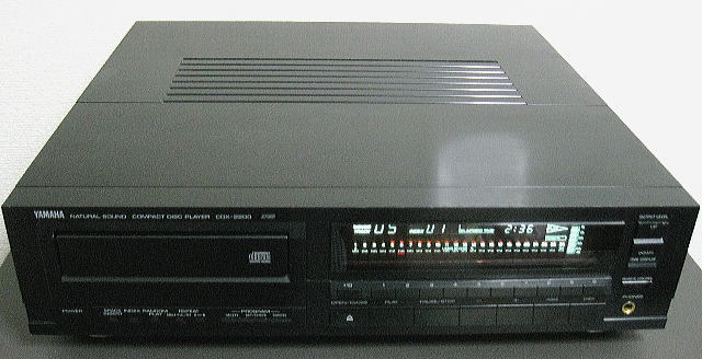 YAMAHA CDプレーヤー　CDX-2200